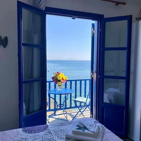 Cavos Studio By The Sea *